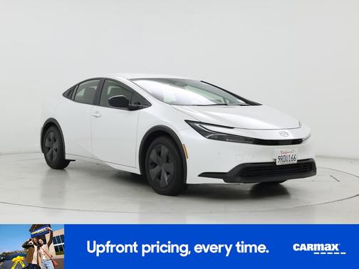 White 2024 Toyota Prius LE