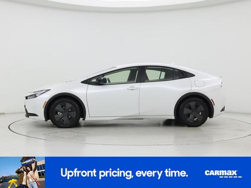 White 2024 Toyota Prius LE
