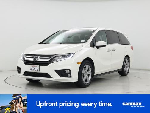 White 2018 Honda Odyssey EX