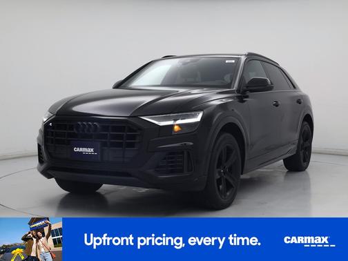 Black 2019 Audi Q8 Premium