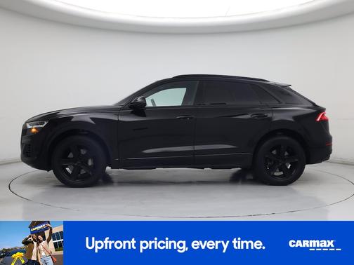 Black 2019 Audi Q8 Premium