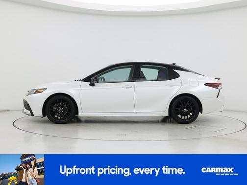 2022 Toyota Camry Hybrid XSE