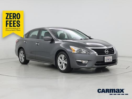 Gray 2014 Nissan Altima SV