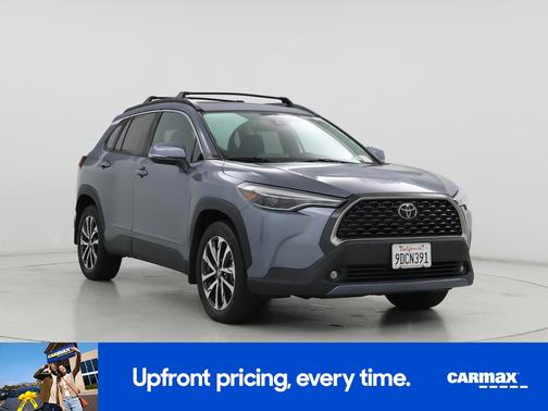 2022 Toyota Corolla Cross XLE