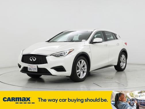 2018 INFINITI QX30