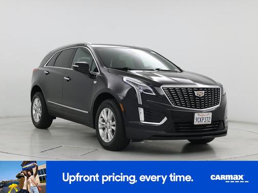 Black 2022 Cadillac XT5 Luxury