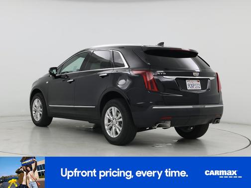 Black 2022 Cadillac XT5 Luxury