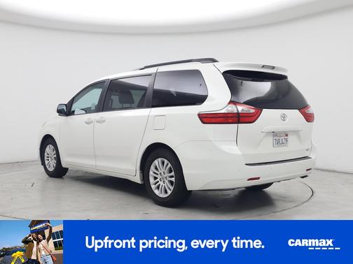 White 2017 Toyota Sienna XLE Premium
