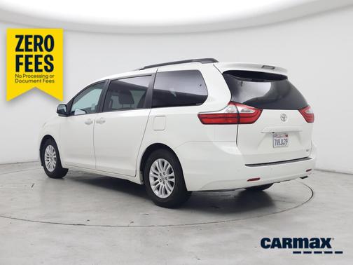 White 2017 Toyota Sienna XLE Premium