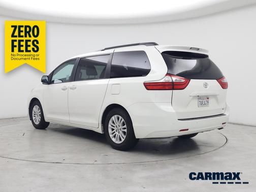 White 2017 Toyota Sienna XLE Premium
