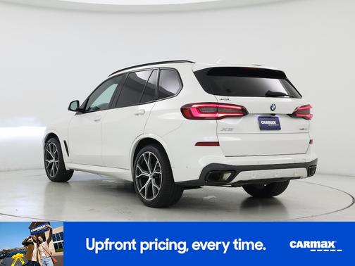 White 2023 BMW X5 xDrive40i