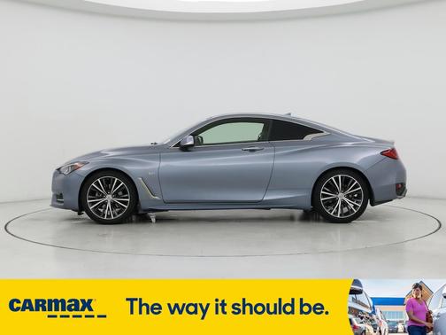 2017 INFINITI Q60 Premium