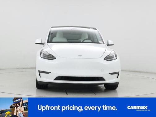 White 2023 Tesla Model Y Long Range