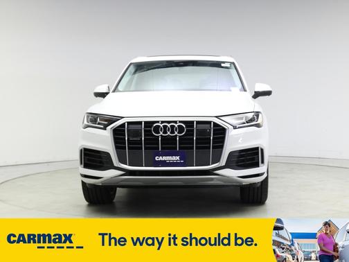 2023 Audi Q7 Premium Plus