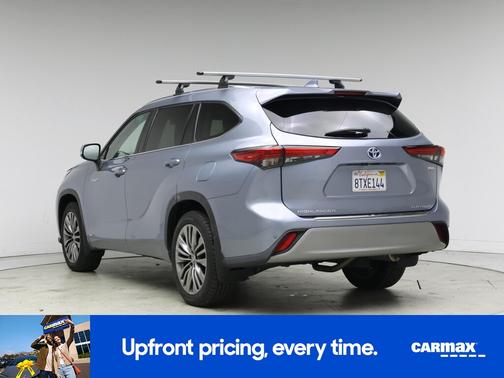 2021 Toyota Highlander Hybrid Platinum