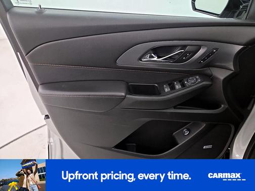 Silver 2019 Chevrolet Traverse Premier