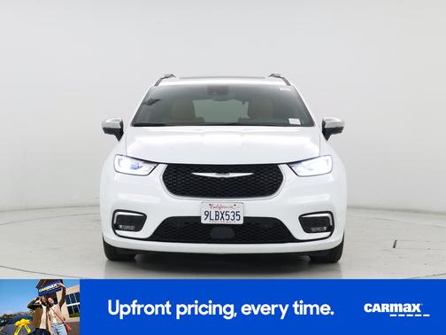 2023 Chrysler Pacifica Hybrid Pinnacle