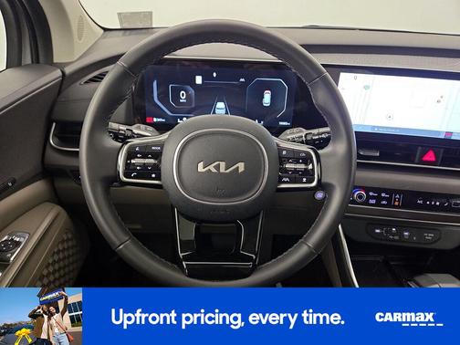 2025 Kia Carnival SX