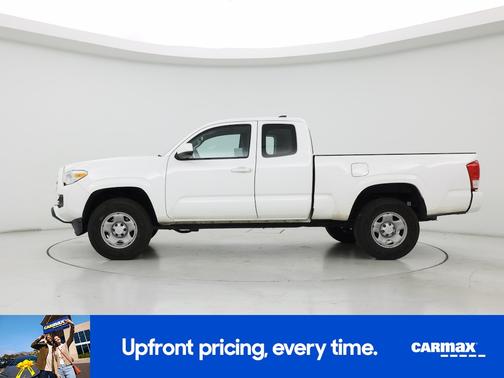 2017 Toyota Tacoma SR