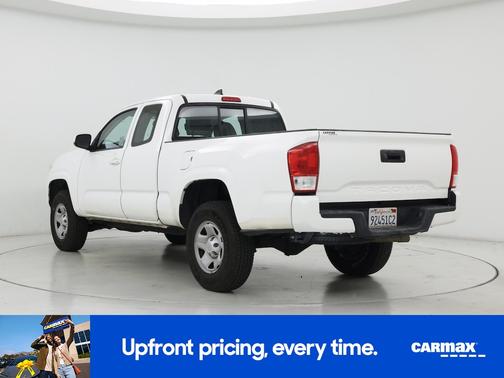 2017 Toyota Tacoma SR