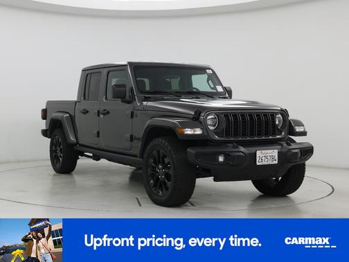 2024 Jeep Gladiator Sport S