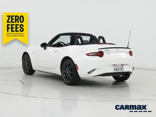 White 2017 Mazda MX-5 Miata Club