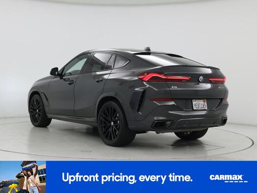 Gray 2023 BMW X6 M50i
