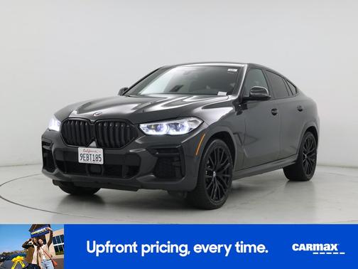 Gray 2023 BMW X6 M50i