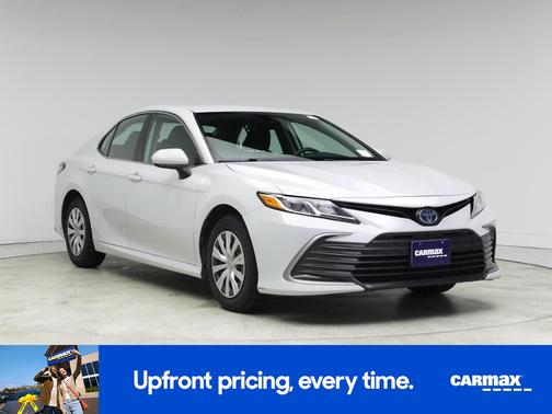 2022 Toyota Camry Hybrid LE