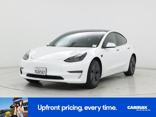 White 2023 Tesla Model 3