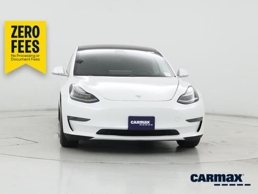 White 2019 Tesla Model 3 Standard Range Plus