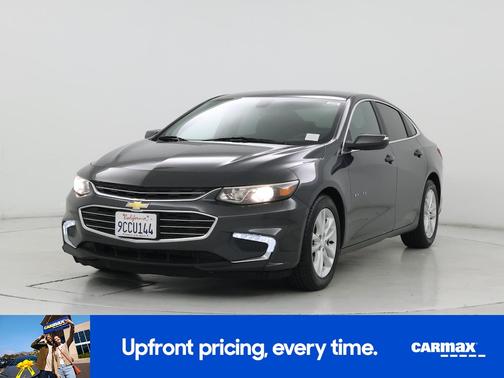 Gray 2018 Chevrolet Malibu LT