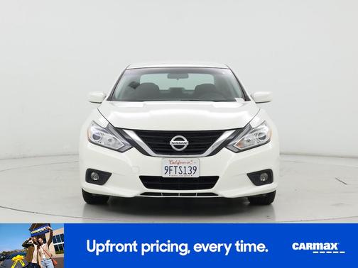 Pearl 2016 Nissan Altima SV