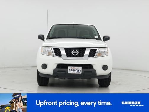 White 2014 Nissan Frontier SV