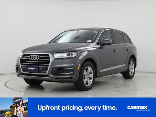 Gray 2018 Audi Q7 Premium Plus