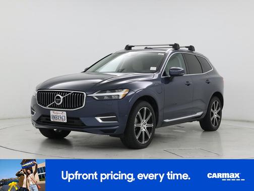 Blue 2018 Volvo XC60 Recharge Plug-In Hybrid T8 Inscription