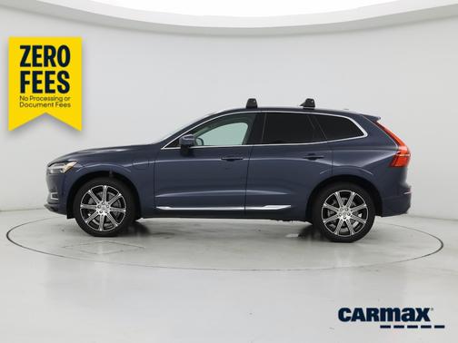 Blue 2018 Volvo XC60 Recharge Plug-In Hybrid T8 Inscription
