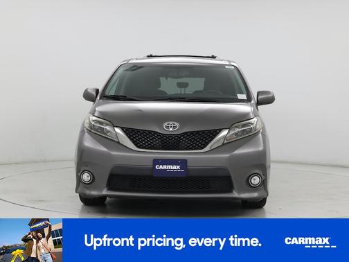 Gray 2016 Toyota Sienna SE