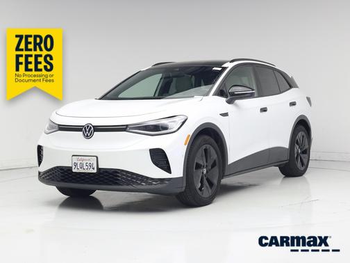 White 2025 Volkswagen ID.4 PRO S