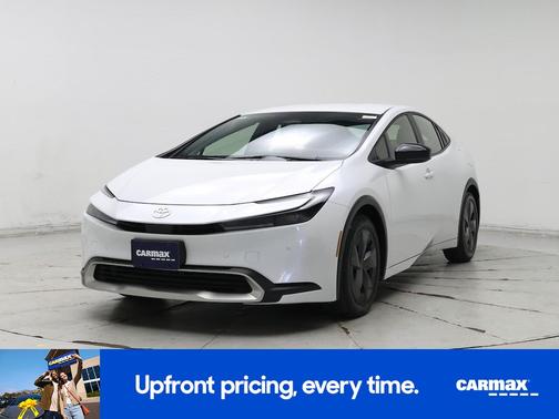 2025 Toyota Prius Plug-In Hybrid SE