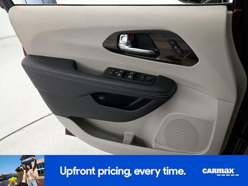 Red 2023 Chrysler Pacifica Hybrid Limited