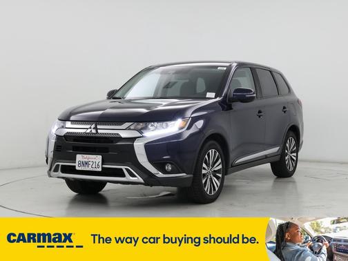 2020 Mitsubishi Outlander SE