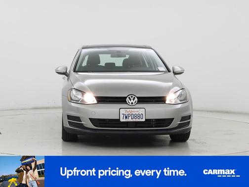 Silver 2017 Volkswagen Golf SE