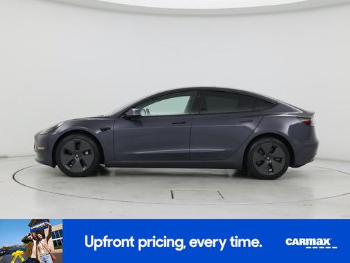 Gray 2022 Tesla Model 3