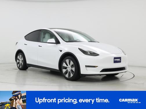 Gray 2022 Tesla Model 3
