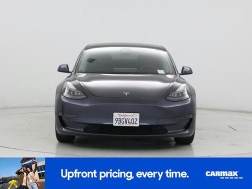 Gray 2022 Tesla Model 3