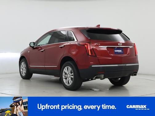 Red 2022 Cadillac XT5 Luxury