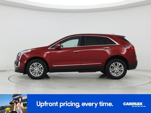 Red 2022 Cadillac XT5 Luxury