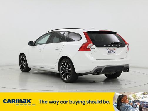 2018 Volvo V60 T5 Dynamic