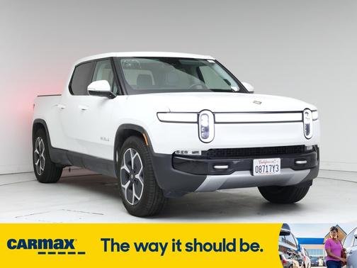 2024 Rivian R1T Adventure Dual-Motor Large